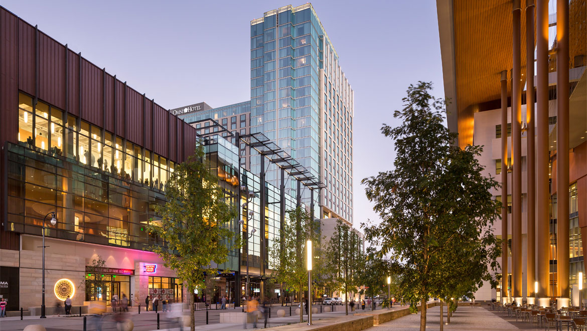 Nashville Omni hotel exterior