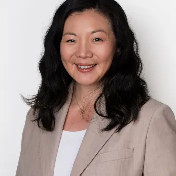 Lillian Leigh, GAICD, LLM, LLB/BSc(Psych), GCHP picture