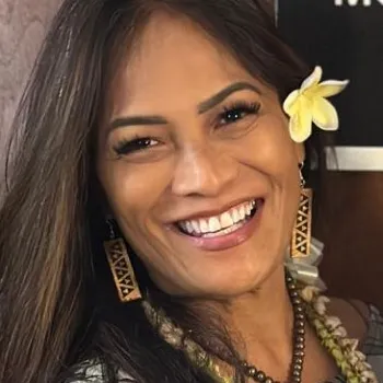 Michele Navarro-Ishiki