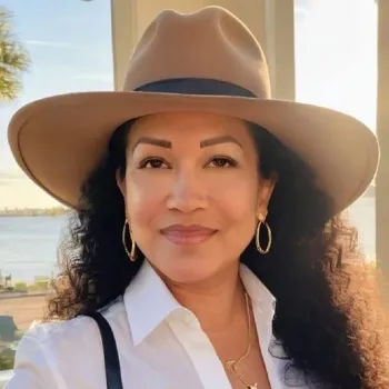 Melonie Leihua Stewart