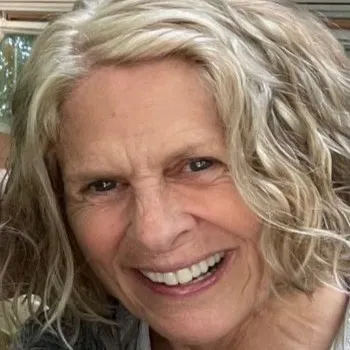 Julie Ketchum