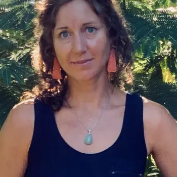 Laura Dover picture