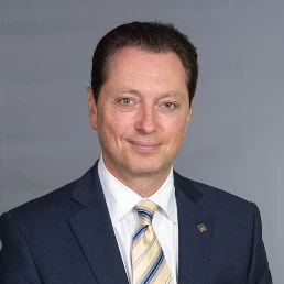 Hon.  Stephen Crawford