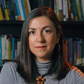 Dr. Monica List, MV