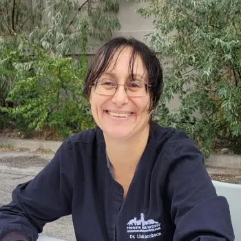 Dr. Linda Jacobson picture