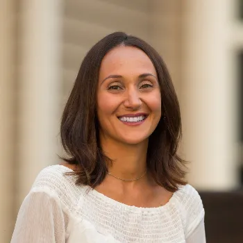 Dr. Amanda Zelechoski