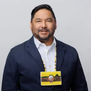 Chief Jonathan Pasap picture