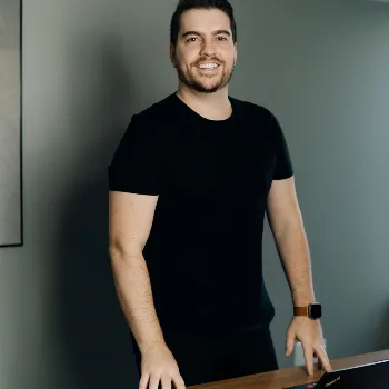Léo Carvalho