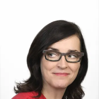 Nora Young picture