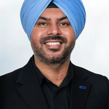 Captain Satinder Singh, BMS, MMM, MM, EO picture