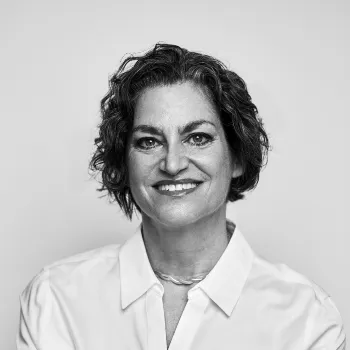 Vickie Nauman picture